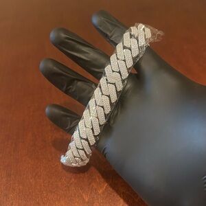 20mm 3-Row Cuban Bracelet | VVS1 Moissanite | 8 Inch | Passes test